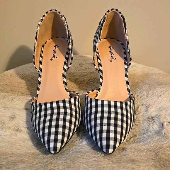 Alessa Black and White Gingham D'Orsay Women's Size 6 1/2 Pumps - Picture 4 of 9